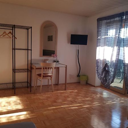 Apartment Am Riegelberg Oesdorf Eksteriør billede