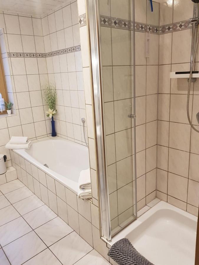 Apartment Am Riegelberg Oesdorf Eksteriør billede
